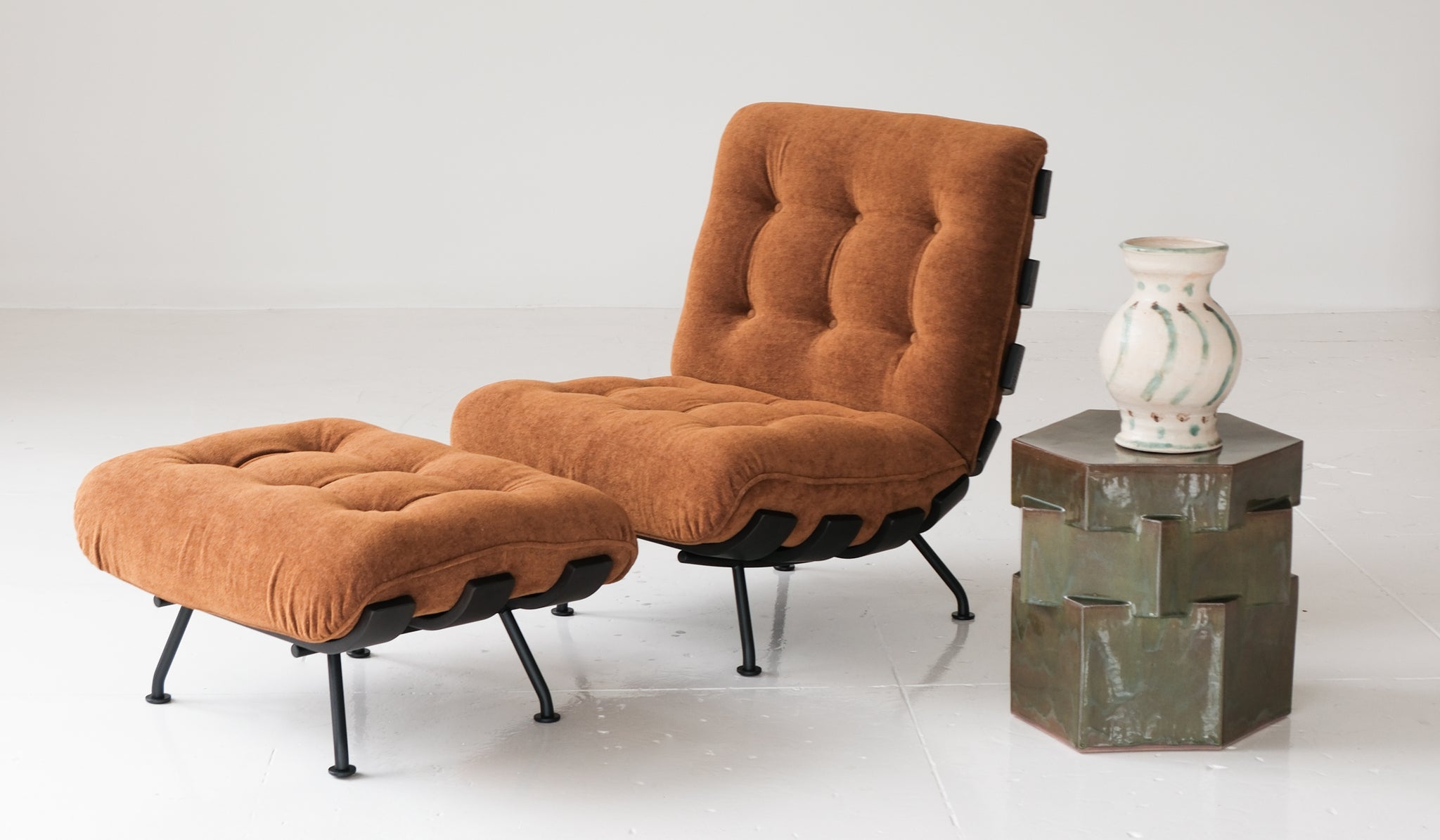 B Zippy Triple Tier Hex Side Table
