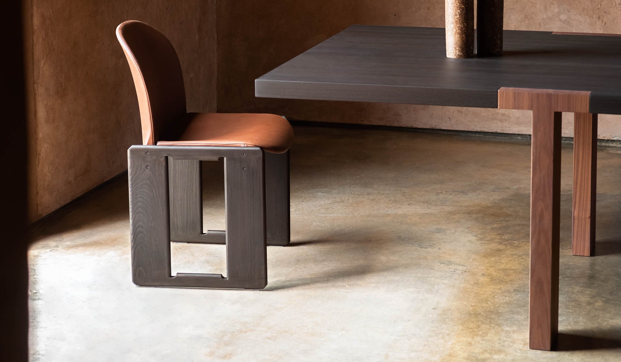 Tacchini 'T' Table - Spartan Shop