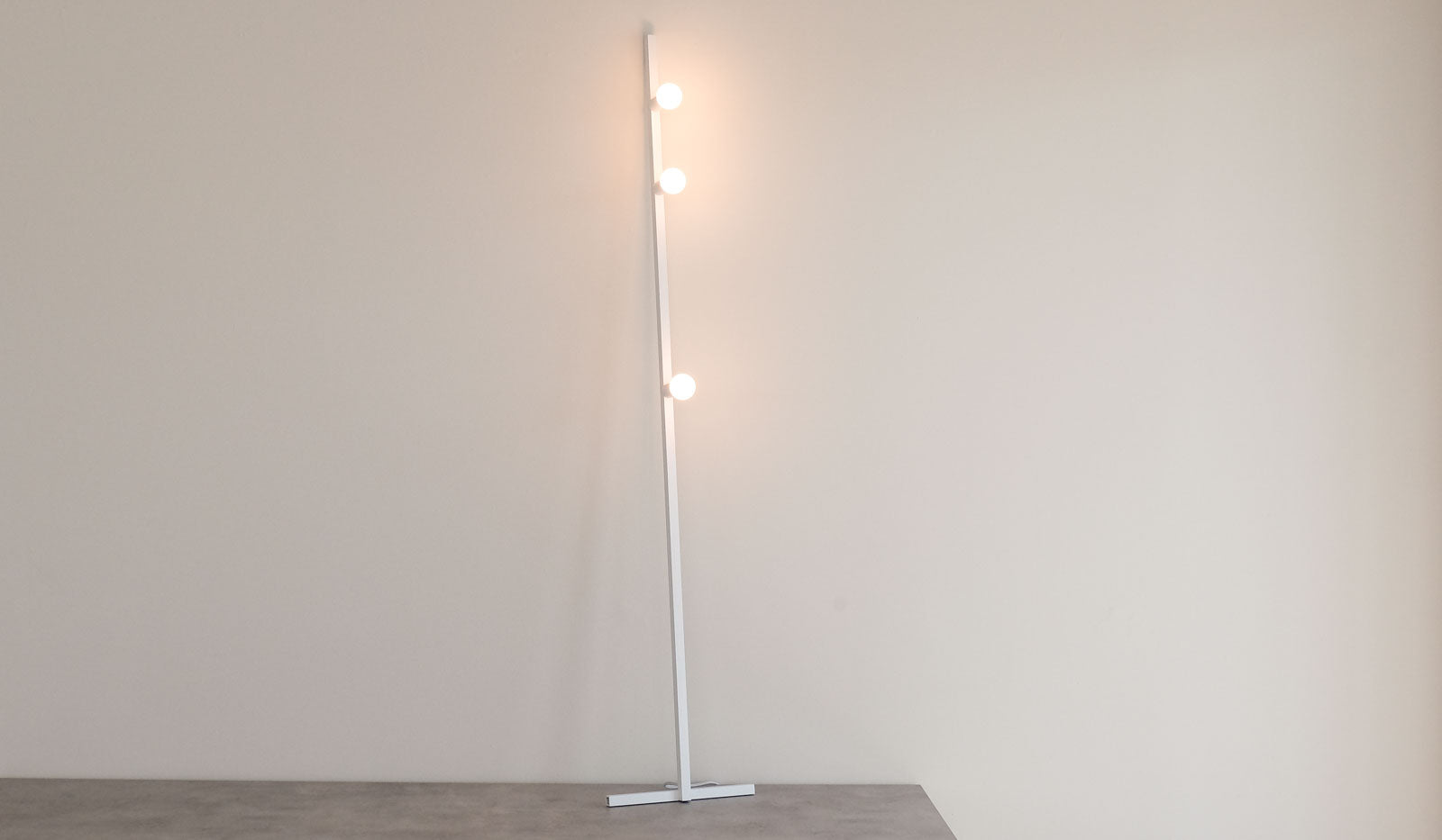 Lambert & Fils Dot 05 Line Floor Lamp - Spartan Shop