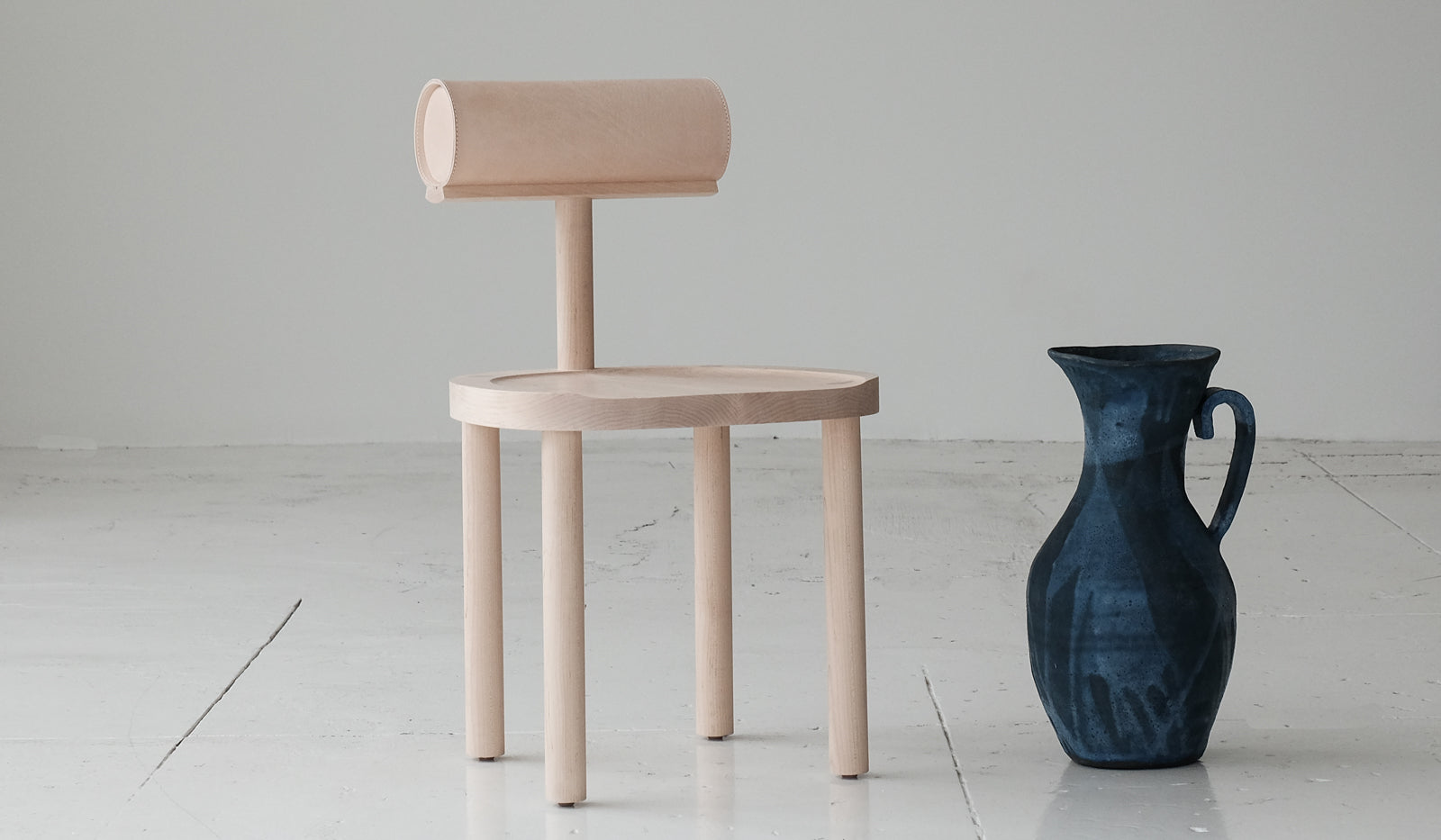 Estudio Persona Una Chair - Spartan Shop